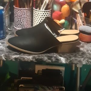American eagle open back shoes